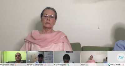 सोनिया गांधी सौंपेंगी मनमोहन को जिम्मेदारी ?